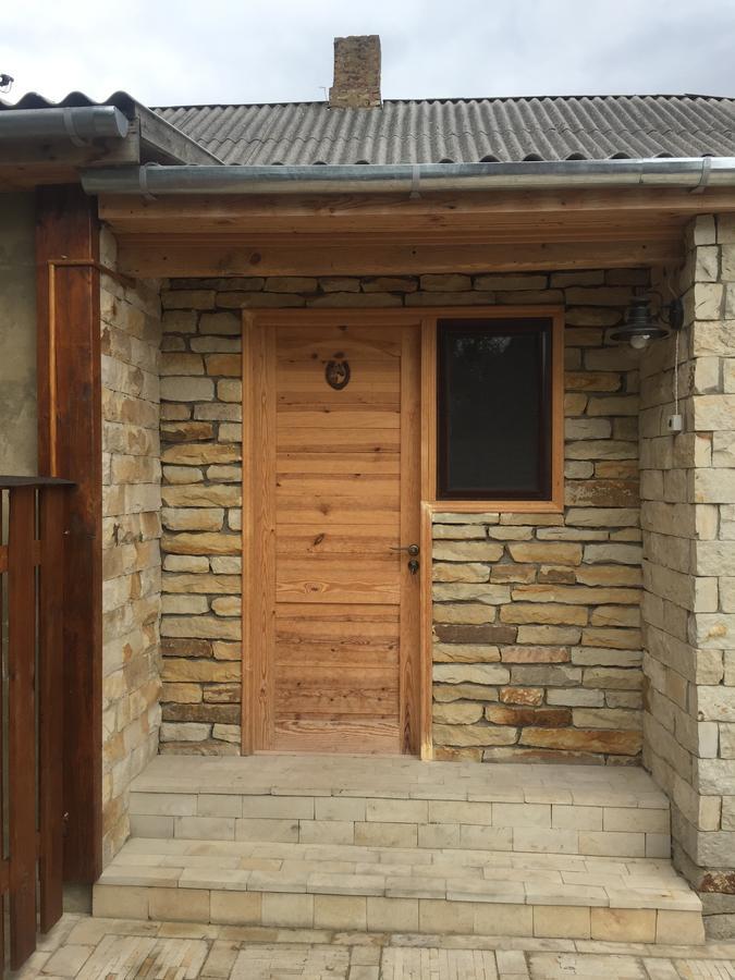 Эко Отель "Золотая Подкова" Sharhorod Exterior photo